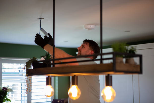 Best Licensed Electrician  in Maysville, MO